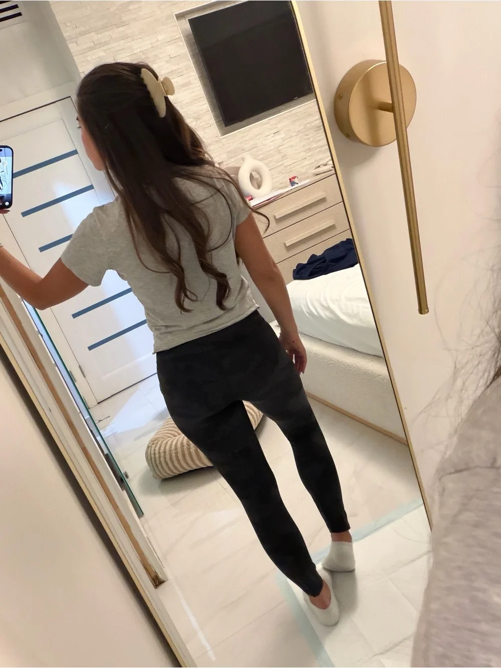 lululemon athletica sleek high